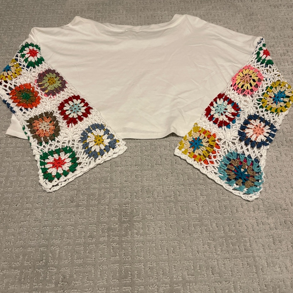 Crop top - Picture 4 of 4